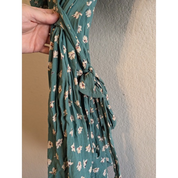 Billabong Teal Green Floral Off Shoulder Wrap Dress Puff Sleeve Rayon Womens L - Picture 14 of 16